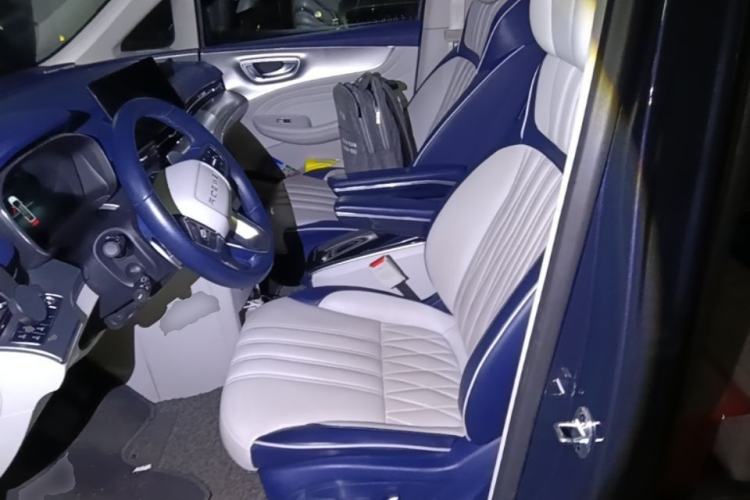 Used Roewe iMAX8 2022 400TGI Prestige Edition Left Front Seat