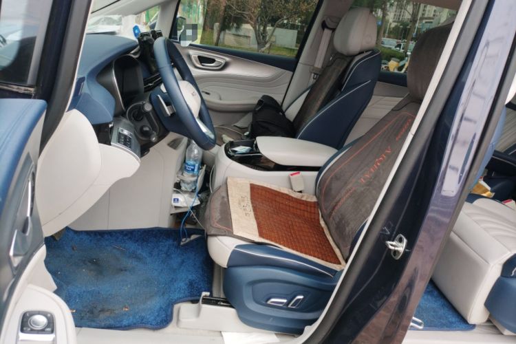 Used Roewe iMAX8 2022 400TGI Celebration Edition Left Front Seat