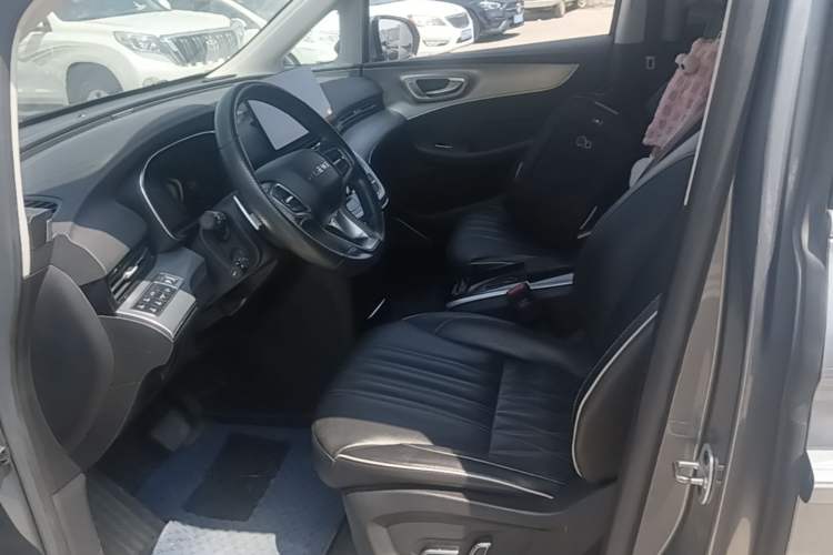 Used Roewe iMAX8 2022 400TGI Prestige Edition Left Front Seat