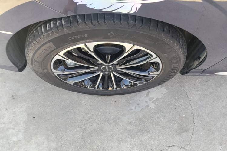 Used Roewe iMAX8 2022 400TGI Prestige Edition Left Front Wheel Hub