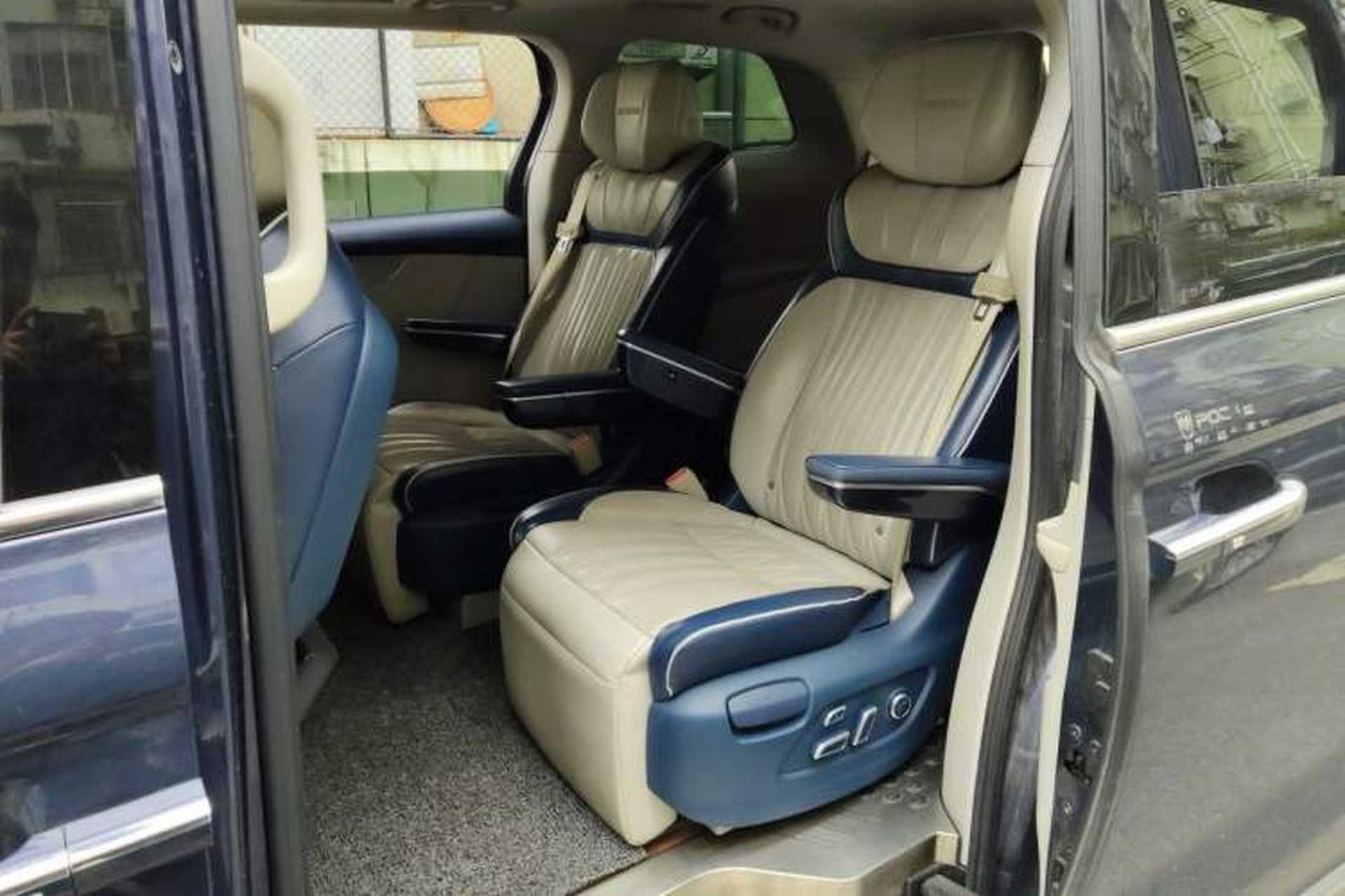Used Roewe iMAX8 2022 400TGI Prestige Edition Left Rear Seat