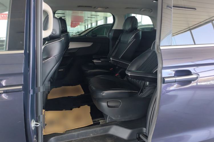 Used Roewe iMAX8  Left Rear Seat