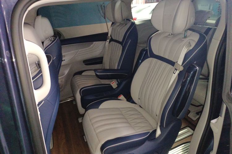 Used Roewe iMAX8 2022 400TGI Celebration Edition Left Rear Seat