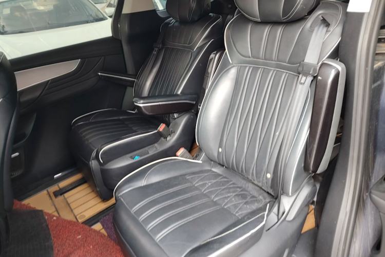 Used Roewe iMAX8 2022 400TGI Flagship Edition Left Rear Seat