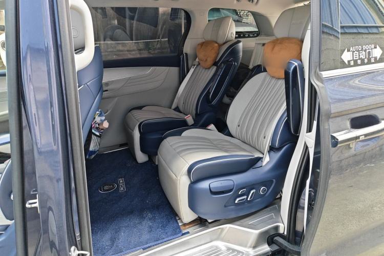 Used Roewe iMAX8 2022 400TGI Celebration Edition Left Rear Seat
