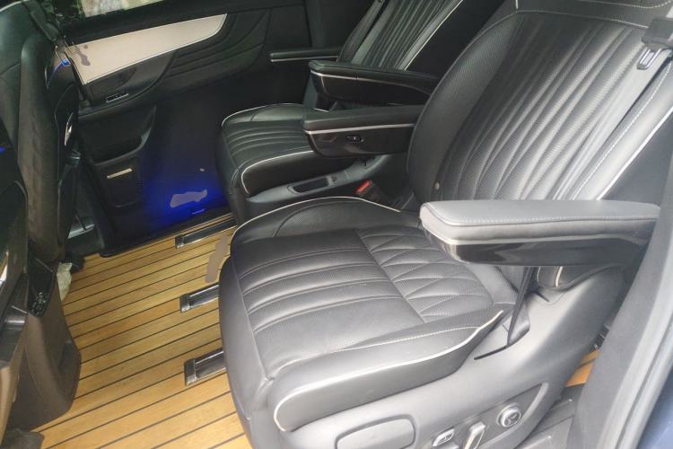 Used Roewe iMAX8 2022 400TGI Celebration Edition Left Rear Seat