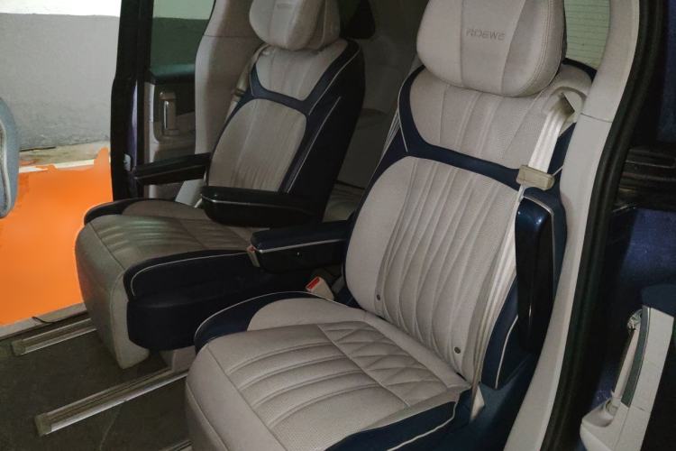 Used Roewe iMAX8 2022 400TGI Celebration Edition Left Rear Seat