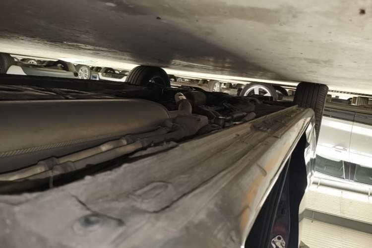 Used Roewe iMAX8 2022 400TGI Flagship Edition Left Side Sill