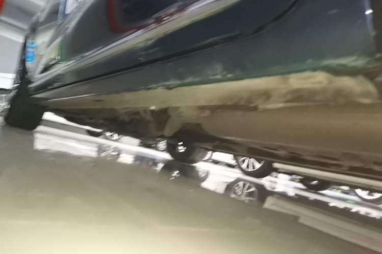 Used Roewe iMAX8 2022 400TGI Flagship Edition Left Side Sill