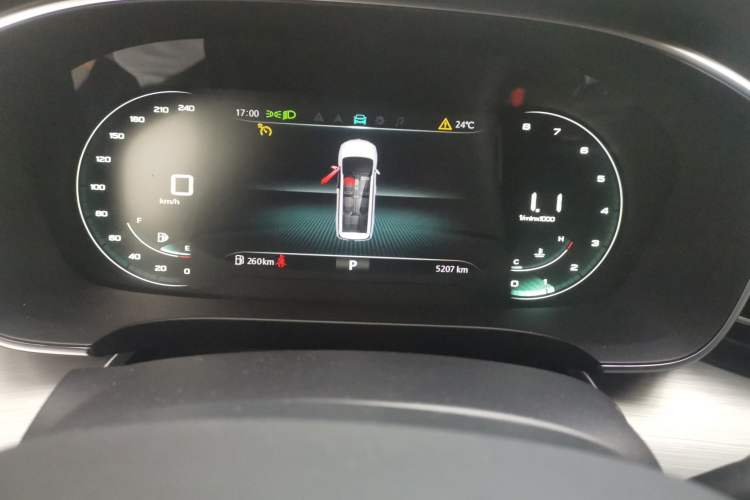 Used Roewe iMAX8 2022 400TGI Flagship Edition Odometer Close Up