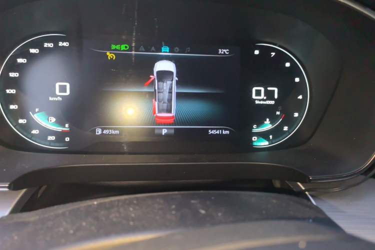 Used Roewe iMAX8 2022 400TGI Flagship Edition Odometer Close Up