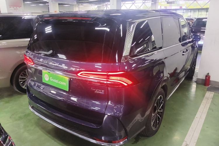 Used Roewe iMAX8 2022 400TGI Prestige Edition Rear Right 45 Deg