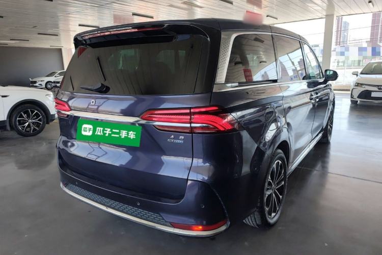 Used Roewe iMAX8  Rear Right 45 Deg
