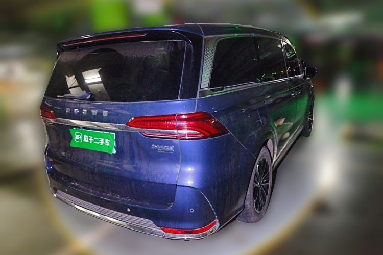 Used Roewe iMAX8 2022 400TGI Prestige Edition Rear Right 45 Deg