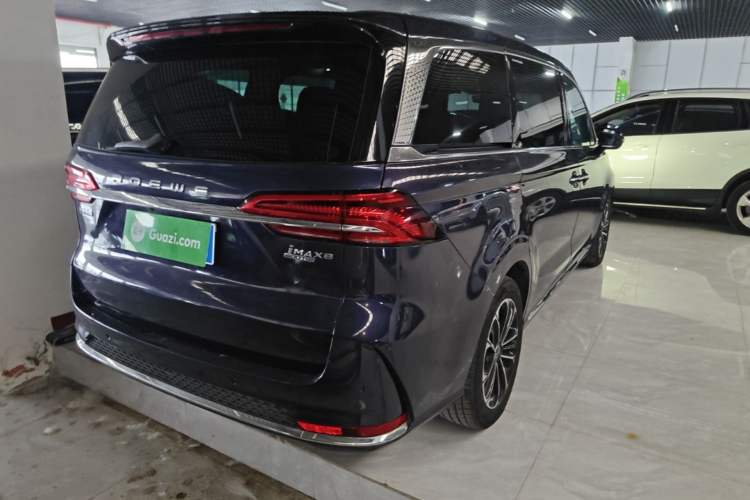 Used Roewe iMAX8 2022 Model 400TGI Exclusive Version for Key Accounts Rear Right 45 Deg