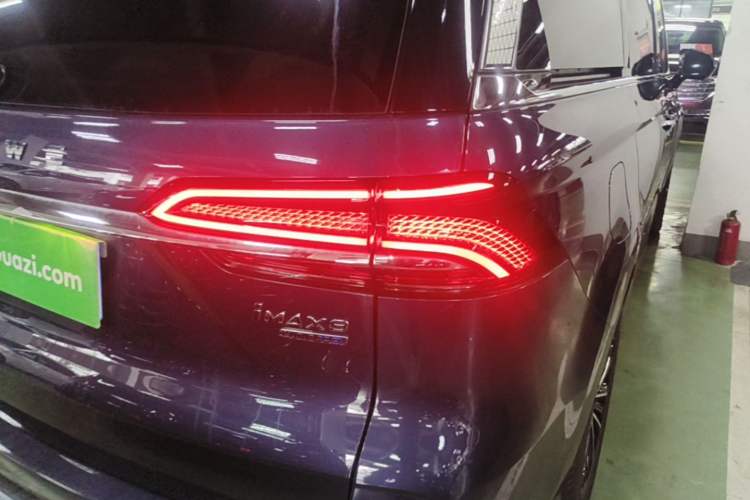 Used Roewe iMAX8 2022 400TGI Prestige Edition Right Rear Taillight