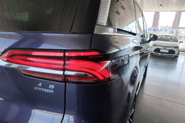 Used Roewe iMAX8  Right Rear Taillight