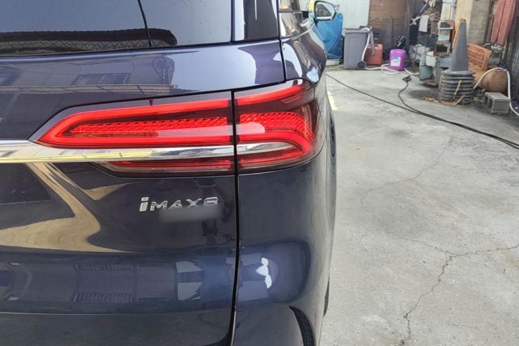 Used Roewe iMAX8 2022 400TGI Prestige Edition Right Rear Taillight