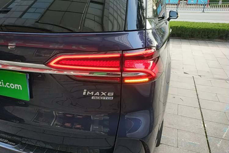 Used Roewe iMAX8 2022 400TGI Flagship Edition Right Rear Taillight