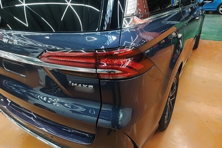 Used Roewe iMAX8 2022 400TGI Celebration Edition Right Rear Taillight