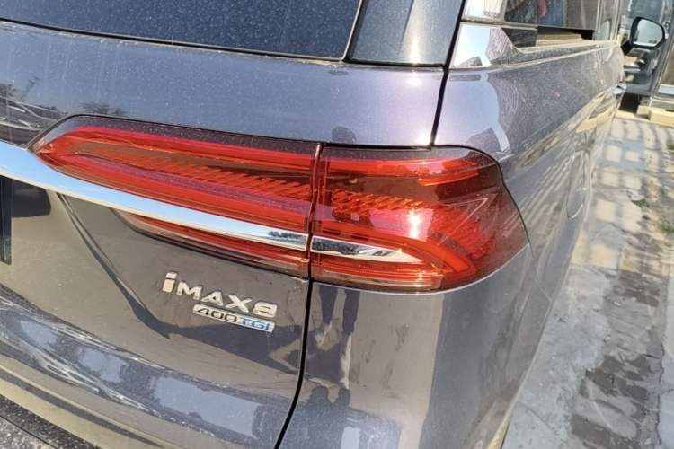 Used Roewe iMAX8 2022 400TGI Prestige Edition Right Rear Taillight