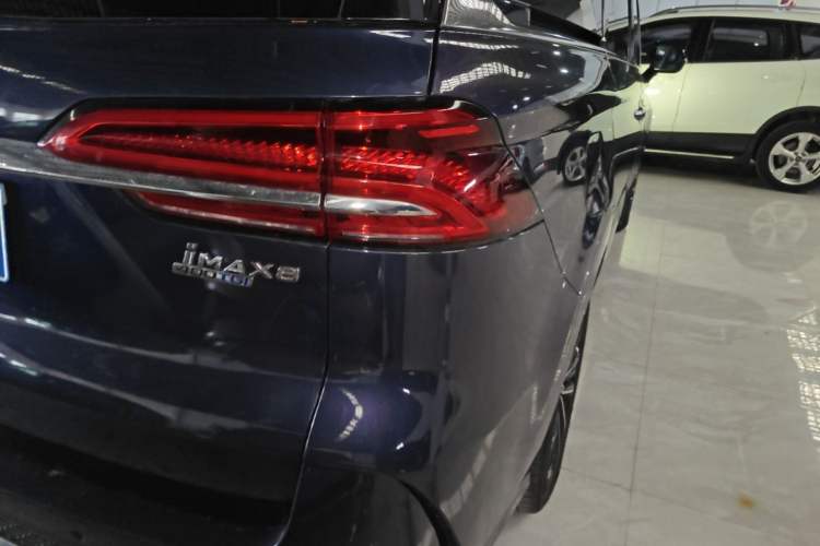 Used Roewe iMAX8 2022 Model 400TGI Exclusive Version for Key Accounts Right Rear Taillight
