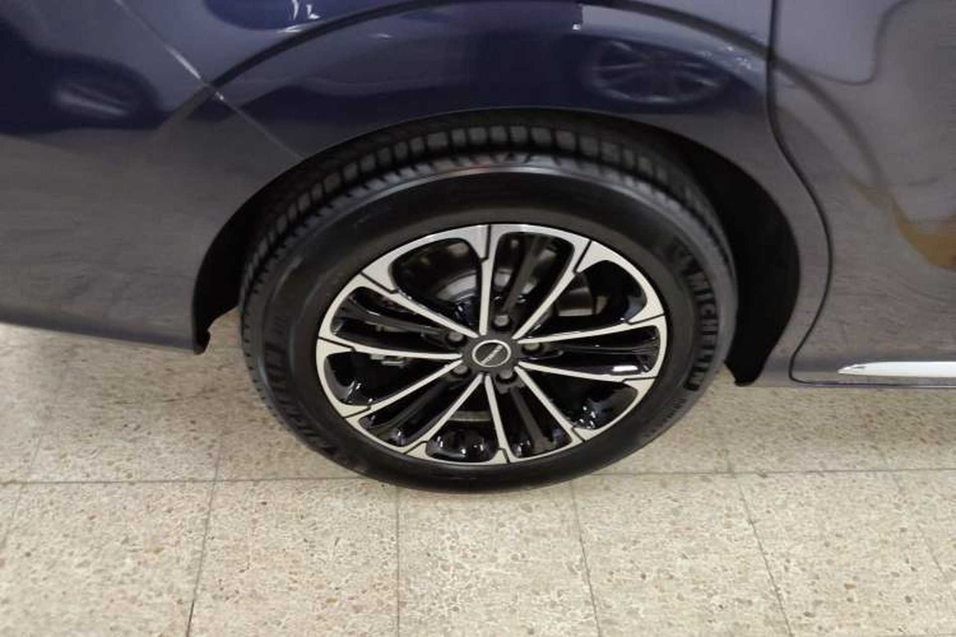 Used Roewe iMAX8 2022 400TGI Prestige Edition Right Rear Wheel Hub