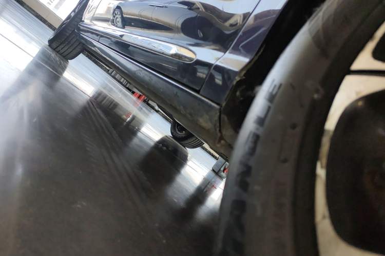 Used Roewe iMAX8  Right Side Sill