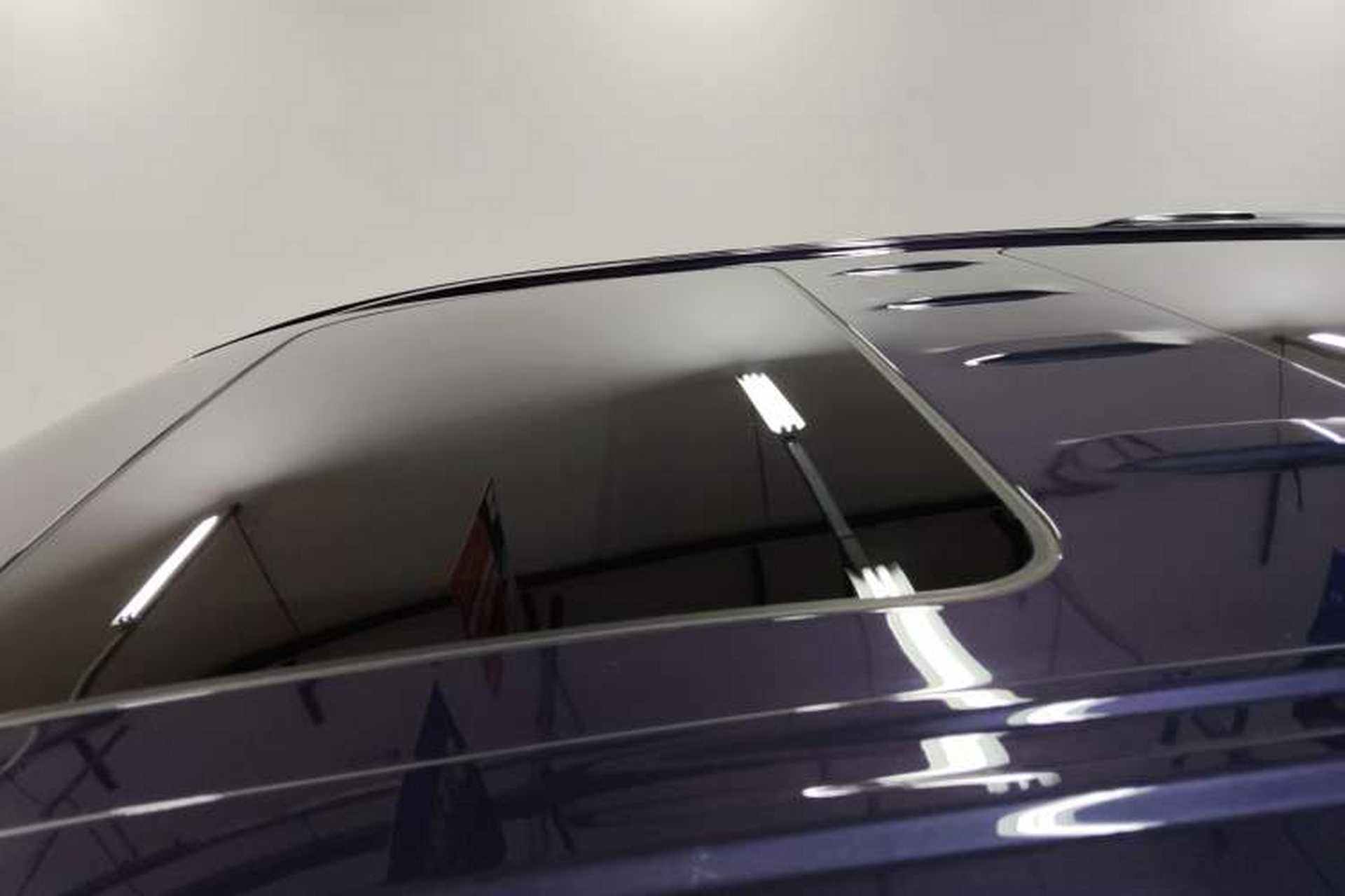 Used Roewe iMAX8 2022 400TGI Prestige Edition Roof