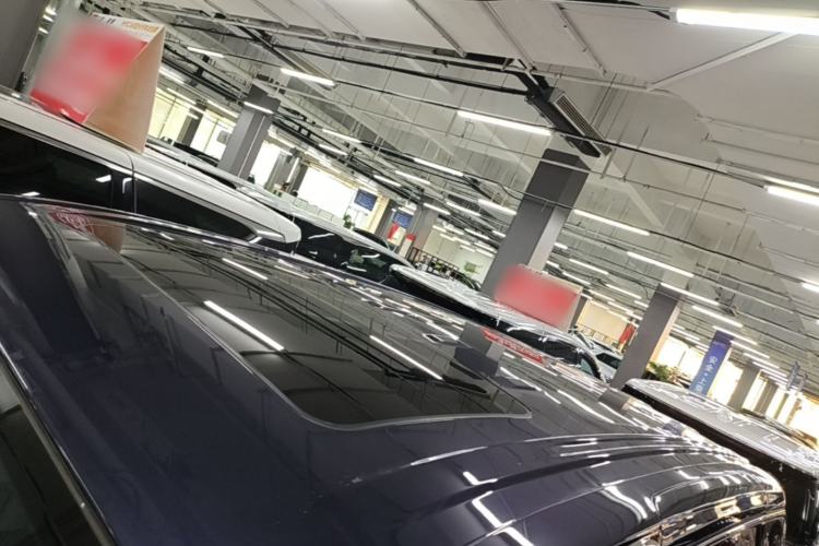 Used Roewe iMAX8 2022 400TGI Prestige Edition Roof