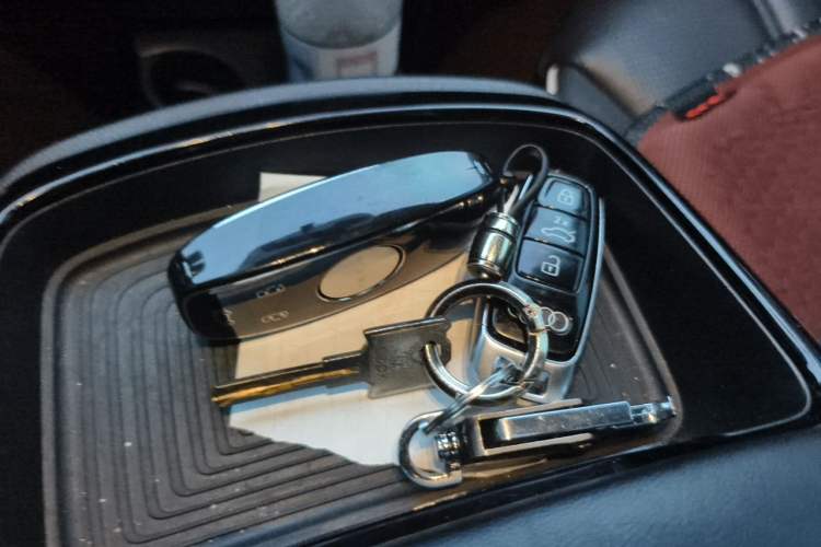 Used Roewe iMAX8 2022 400TGI Celebration Edition Vehicle Key