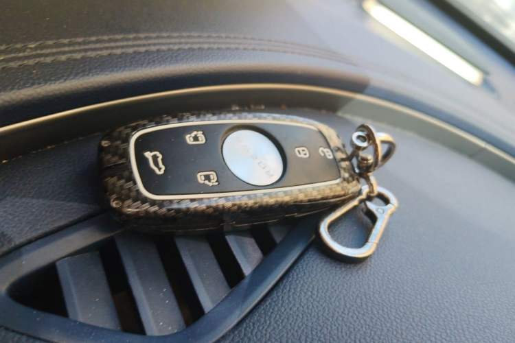Used Roewe iMAX8 2022 400TGI Celebration Edition Vehicle Key