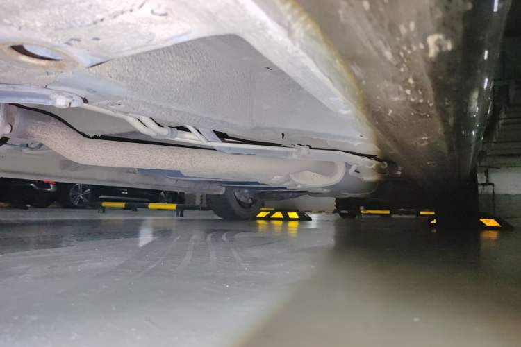 Used Roewe iMAX8 2022 400TGI Celebration Edition Chassis Front Left