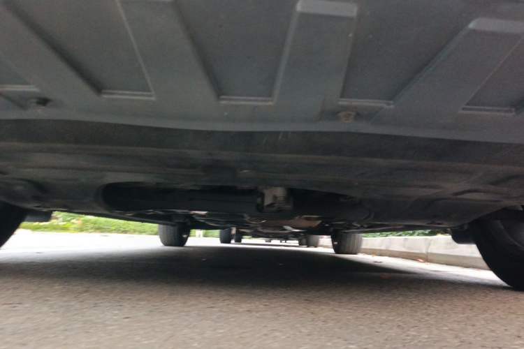 Used Roewe iMAX8 2022 400TGI Celebration Edition Chassis Front