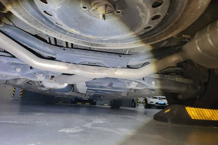 Used Roewe iMAX8 2022 400TGI Celebration Edition Chassis Rear