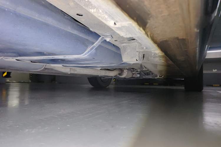 Used Roewe iMAX8 2022 400TGI Celebration Edition Chassis Rear Right