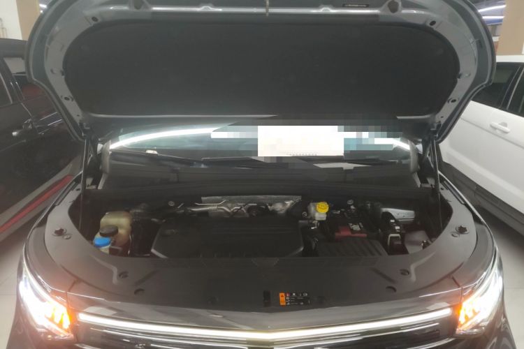 Used Roewe iMAX8 2022 400TGI Celebration Edition Engine Bay