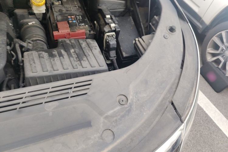 Used Roewe iMAX8 2022 400TGI Celebration Edition Engine Bay Left