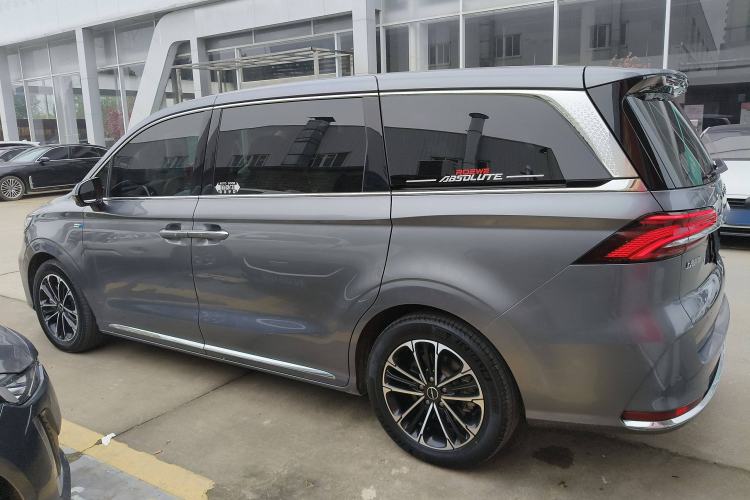 Used Roewe iMAX8 2022 400TGI Prestige Edition Exterior 3