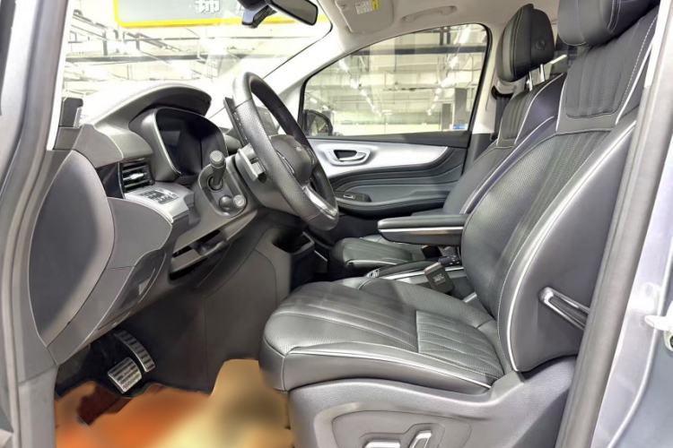Used Roewe iMAX8 2022 400TGI Prestige Edition Interior 1