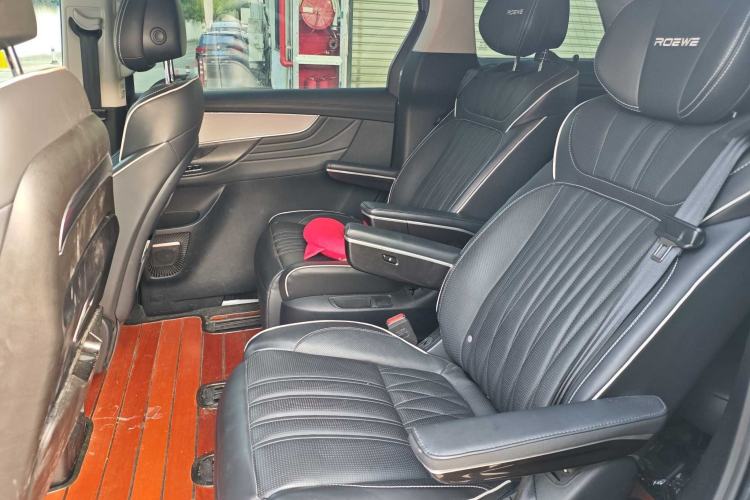 Used Roewe iMAX8 2022 400TGI Celebration Edition Interior 1