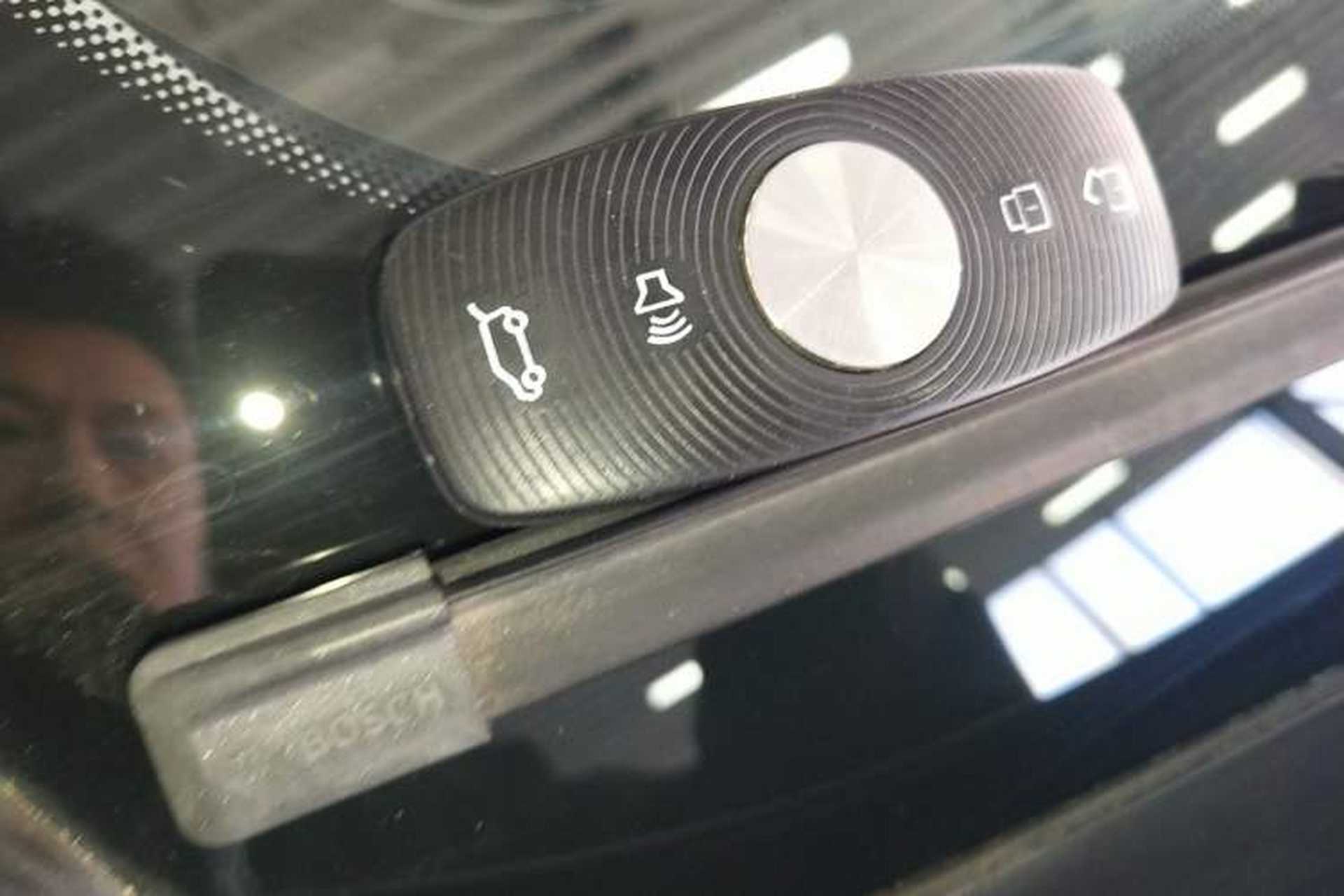 Used Roewe iMAX8 2022 Model 400TGI Exclusive Version for Key Accounts Interior 1
