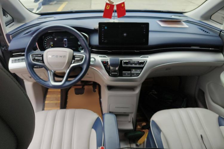 Used Roewe iMAX8 2022 400TGI Prestige Edition Interior 2