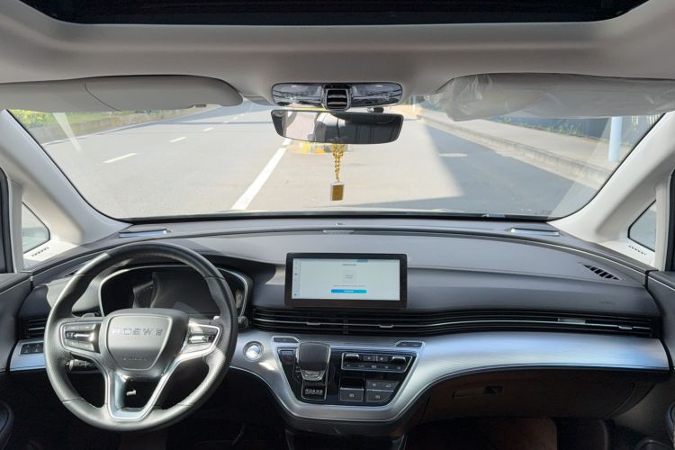 Used Roewe iMAX8 2022 400TGI Flagship Edition Interior 3