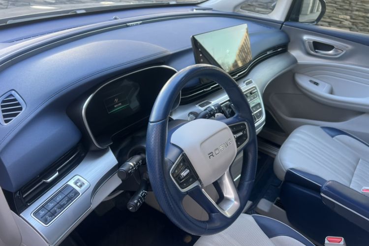 Used Roewe iMAX8 2022 400TGI Prestige Edition Interior 5