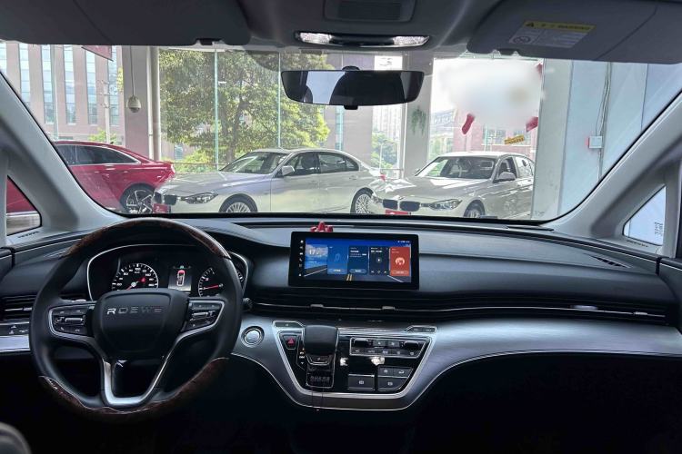 Used Roewe iMAX8 2022 Model 400TGI Exclusive Version for Key Accounts Interior 6