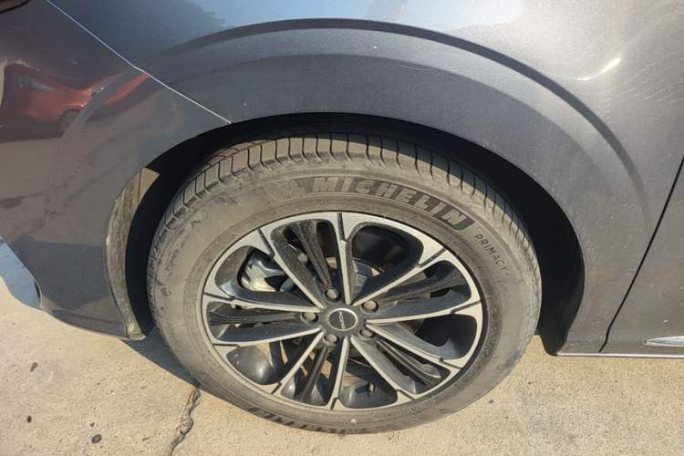 Used Roewe iMAX8 2022 400TGI Celebration Edition Left Front Wheel Hub
