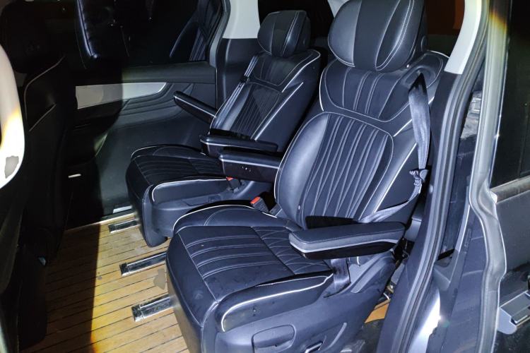 Used Roewe iMAX8 2022 400TGI Flagship Edition Left Rear Seat