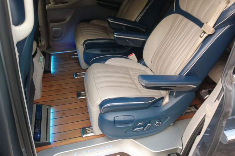Used Roewe iMAX8 2022 400TGI Celebration Edition Left Rear Seat