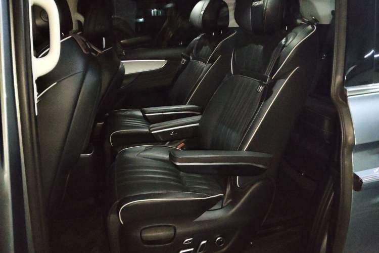 Used Roewe iMAX8 2022 400TGI Prestige Edition Left Rear Seat